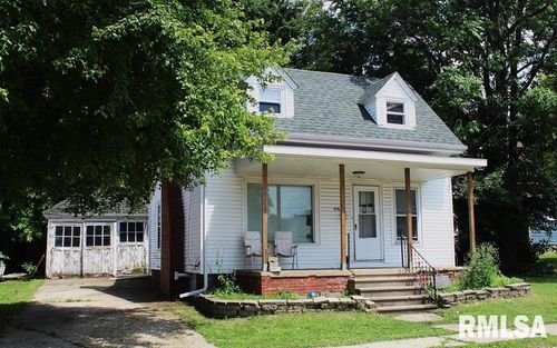 416 S Park St, Kewanee, IL, 61443-2751 | Card Image