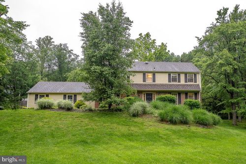 849 Milmar Rd, NEWTOWN SQUARE, PA, 19073-3523 | Card Image