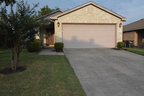 800 Margaret Dr, McKinney, TX, 75071-3174 | Card Image