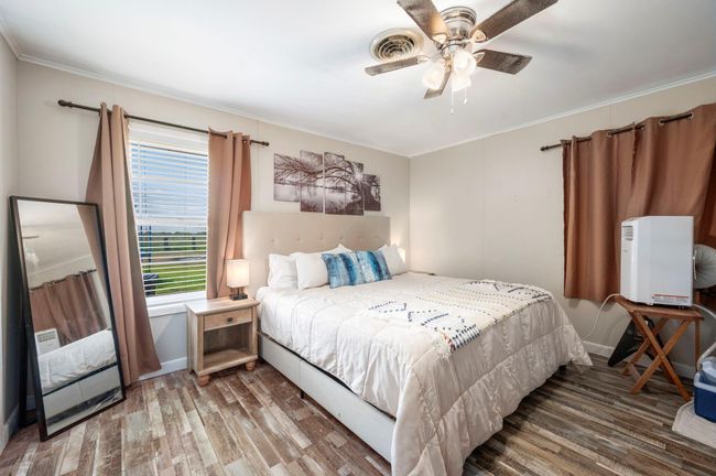 9919 Bohacek Rd, Home with 3 bedrooms, 2 bathrooms and 4 parking in Beasley TX | Image 32