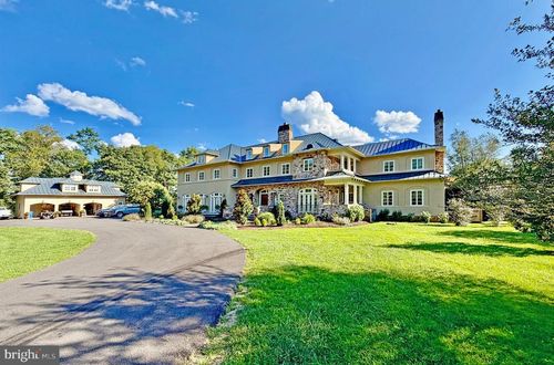 35387 Creek Ridge Ln, MIDDLEBURG, VA, 20117 | Card Image