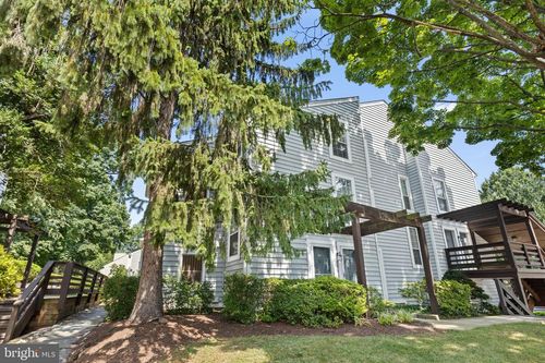 178-10178 Oakton Terrace Rd, OAKTON, VA, 22124-2927 | Card Image