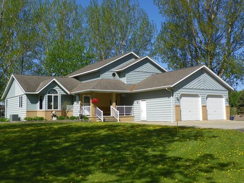 14703 State Highway 22, Eden Valley, MN, 55329-9433 | Card Image