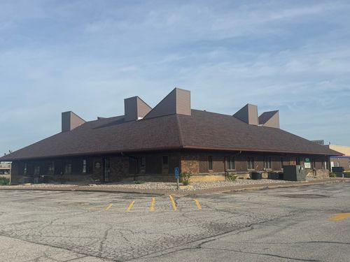1-1601 52nd Ave, Moline, IL, 61265-6389 | Card Image