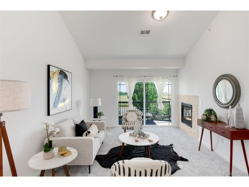 7301-804 Summer Hawk Dr, Longmont, CO, 80504-8839 | Card Image