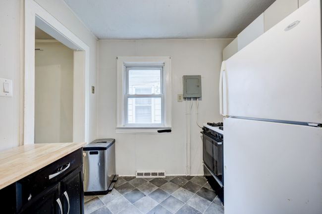 449 W Evelyn Ave, House other with 3 bedrooms, 2 bathrooms and null parking in Hazel Park MI | Image 10