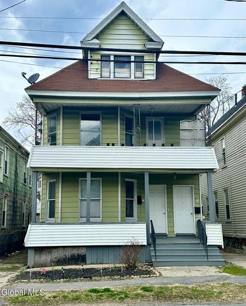 79 Robinson Street, Schenectady, NY, 12304 | Card Image