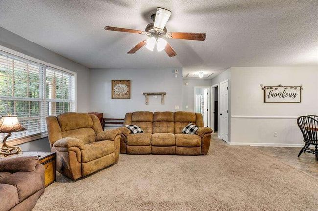 77 Old Brock Rd, House other with 3 bedrooms, 2 bathrooms and 4 parking in rockmart GA | Image 6