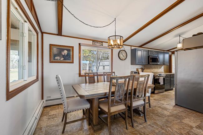 Dining | Image 19