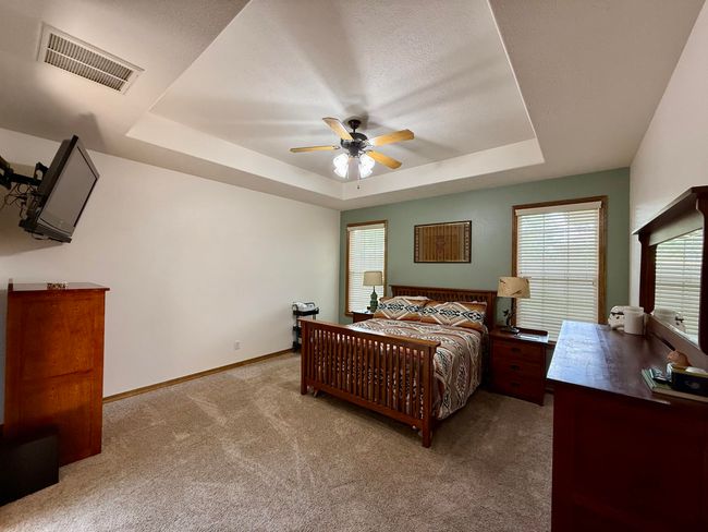Primary Bedroom | Image 24