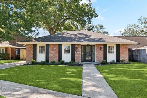 9412 Francine Dr, River Ridge, LA, 70123-2045 | Card Image