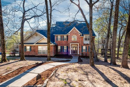 5 Nicklaus Loop, North Little Rock, AR, 72113-6420 | Card Image