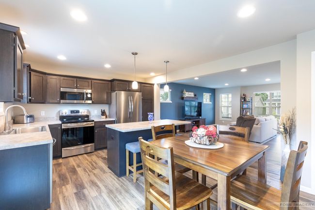 868 Sugar Maple Ln, House other with 3 bedrooms, 3 bathrooms and null parking in Verona WI | Image 13
