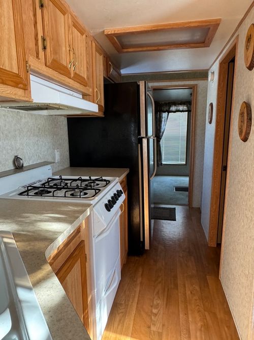 21-79 Woodhaven Dr E, Sublette, IL, 61367 | Card Image