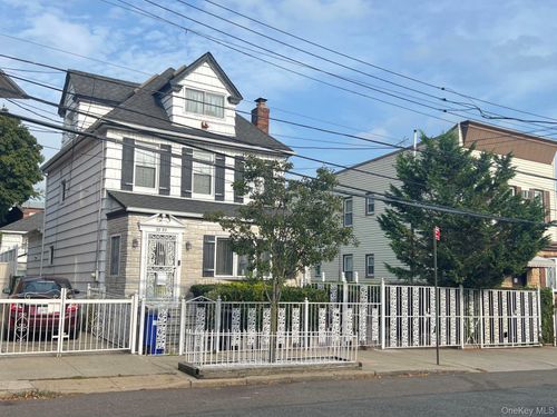 5359 72nd Pl, Maspeth, NY, 11378-1526 | Card Image