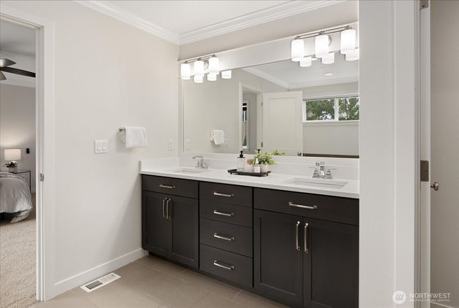5pc primary bathroom | Image 24