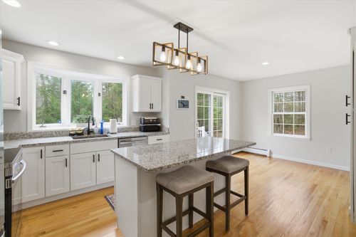 10 Upton Rd, Mont Vernon, NH, 03057-1512 | Card Image