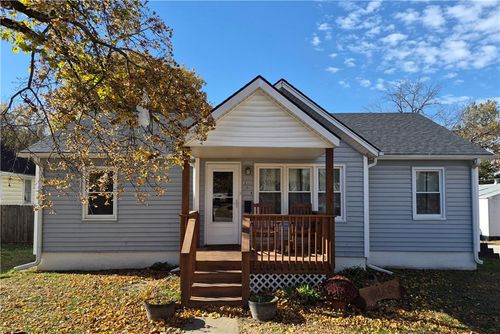 208 Ralph St, Richmond, MO, 64085-1433 | Card Image