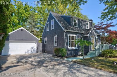 1604 Mary Ann Street, Home with 3 bedrooms, 2 bathrooms and null parking in Mt. Pleasant MI | Image 2