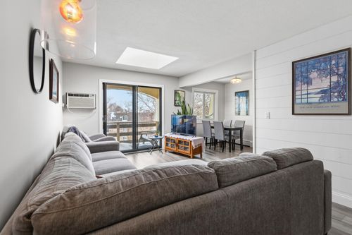 307-4397 Wilshire Blvd, Mound, MN, 55364-1904 | Card Image