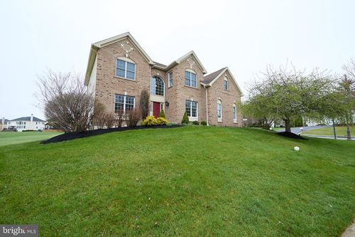 501 Benson Ln, CHESTER SPRINGS, PA, 19425-3645 | Card Image