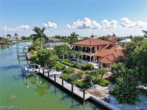 918 Limpet Dr, SANIBEL, FL, 33957-3808 | Card Image