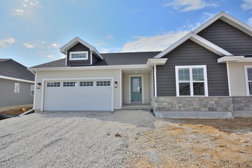 1057 Elderberry Rd, Oconomowoc, WI, 53066-1444 | Card Image