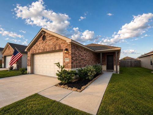 463 Dalloway St, Montgomery, TX, 77316-5803 | Card Image