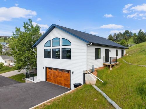 231 Powderhorn Ct, Spearfish, SD, 57783-9465 | Card Image