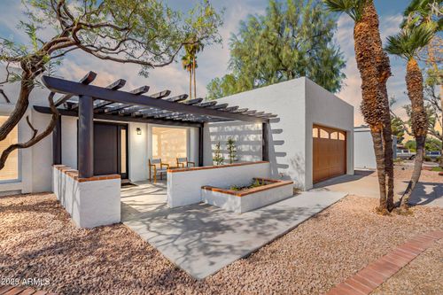 239 E Surrey Ave, Phoenix, AZ, 85022-5226 | Card Image