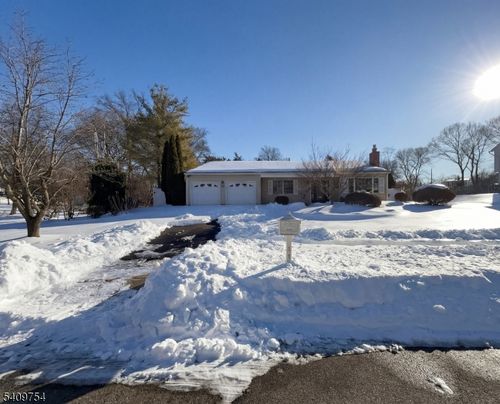 10 Liberty Ln, Somerset, NJ, 08873-2813 | Card Image