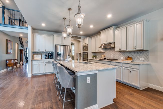 7405 River Park Dr, House other with 5 bedrooms, 4 bathrooms and null parking in Mckinney TX | Image 8
