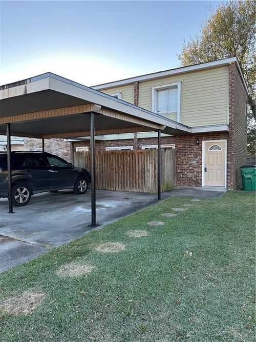 8602 Crochet Ave, River Ridge, LA, 70123-3608 | Card Image