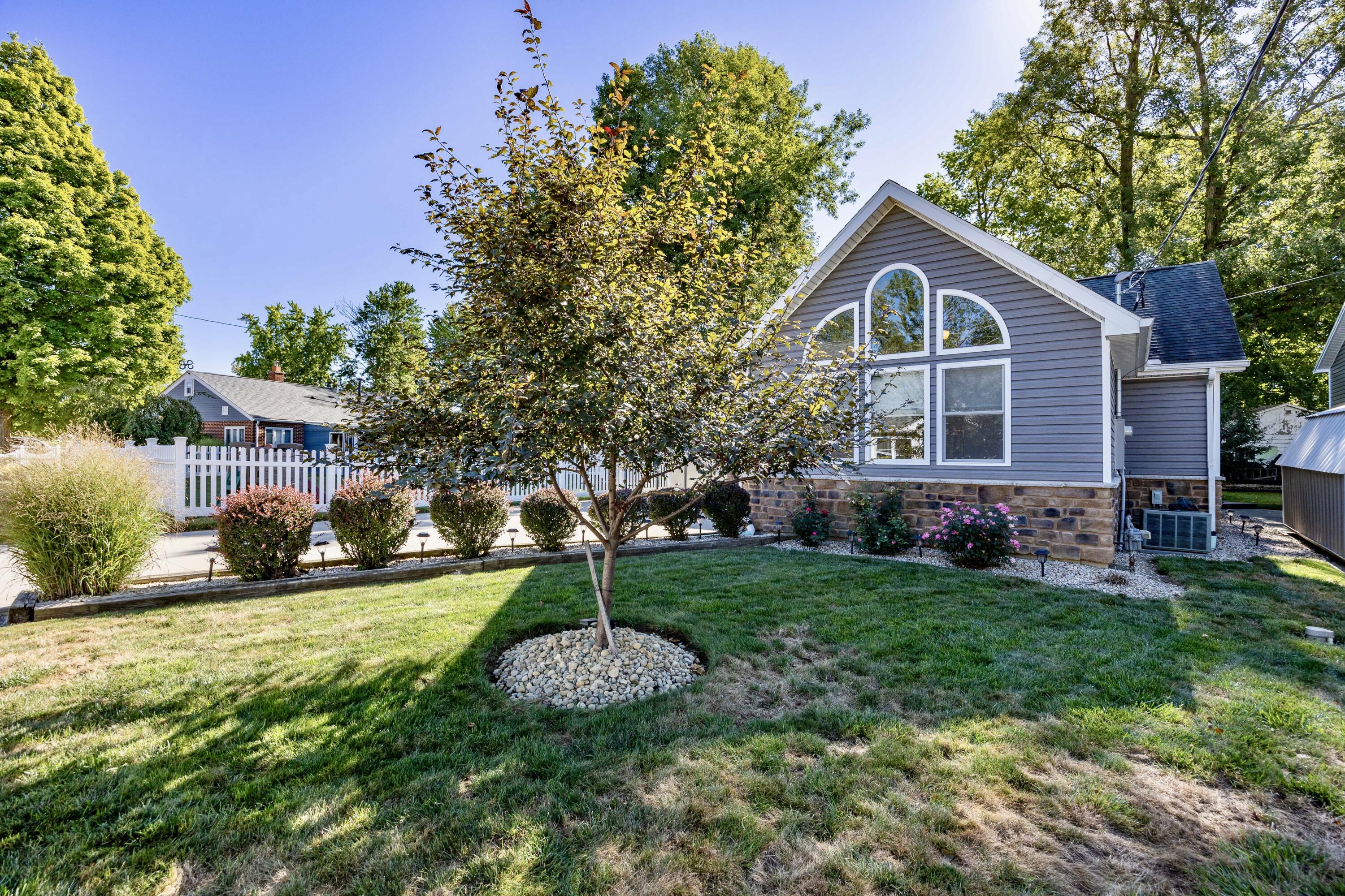 Beechwood Ave, Belle Center, OH 43310