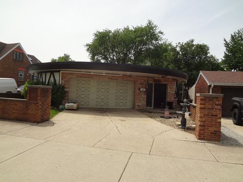 3936 Clarence Ave, Stickney, IL, 60402-4109 | Card Image