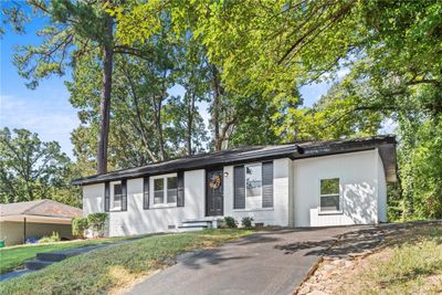 2905 Gresham Road Se, House other with 3 bedrooms, 2 bathrooms and 4 parking in Atlanta GA | Image 2