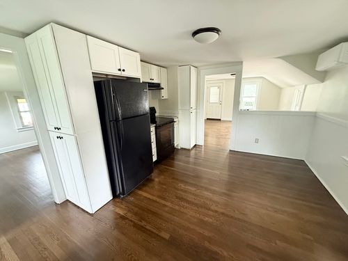2-5 Snell St, Sturbridge, MA, 01518-1103 | Card Image
