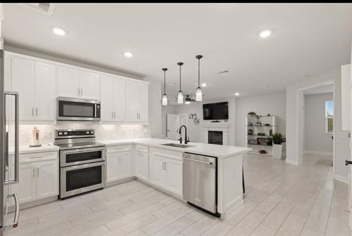 apt-1307-6804 Westview Dr, Houston, TX, 77055-6905 | Card Image