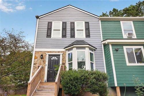 7033 Panda Ln, Austell, GA, 30168-5857 | Card Image