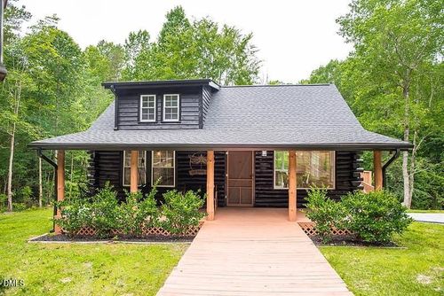 327 Shady Oak Rd, Roxboro, NC, 27574-6994 | Card Image