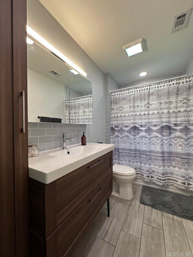 9 Whispering Dr, House other with 3 bedrooms, 2 bathrooms and null parking in Alexander AR | Image 33