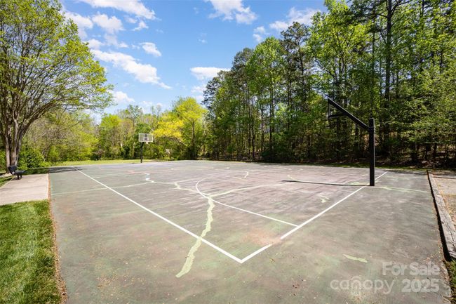 1801 Briarcrest Dr Nw, House other with 5 bedrooms, 3 bathrooms and null parking in Charlotte NC | Image 44