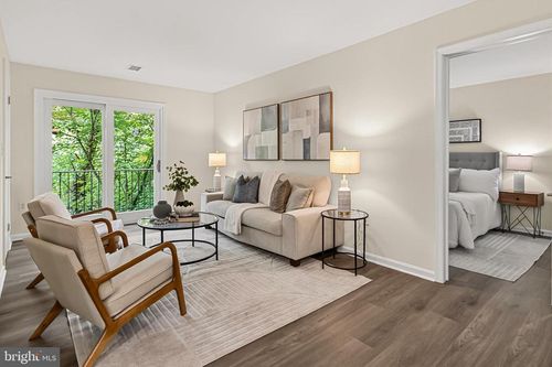 109-2050 N Calvert St, ARLINGTON, VA, 22201-4184 | Card Image