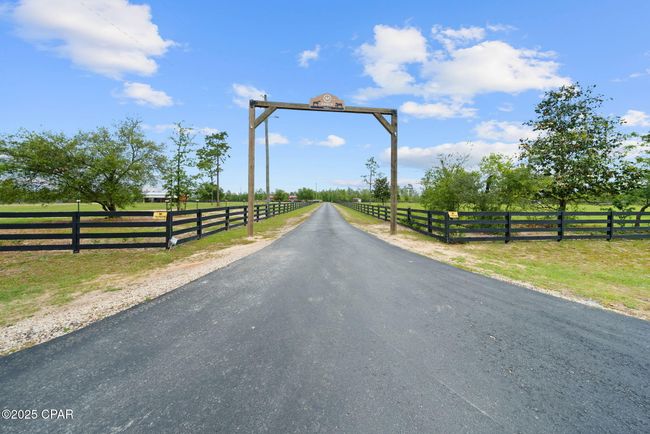 2612 Nw County Road 274, House other with 4 bedrooms, 4 bathrooms and null parking in Fountain FL | Image 7
