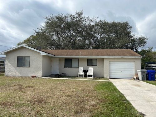 2235 17th Ave Sw, VERO BEACH, FL, 32962-7939 | Card Image