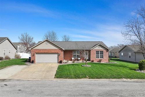 15 Rosewood Lane, Aviston, IL, 62216 | Card Image