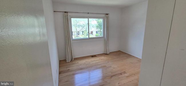 350 Juniper Ct, Townhouse with 4 bedrooms, 2 bathrooms and null parking in HERNDON VA | Image 11