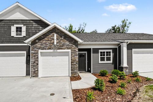 15-2835 W Cobblestone Ct Se, Kentwood, MI, 49512-5498 | Card Image