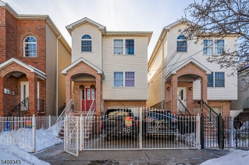 216 Bond St, Elizabethport, NJ, 07206-1907 | Card Image