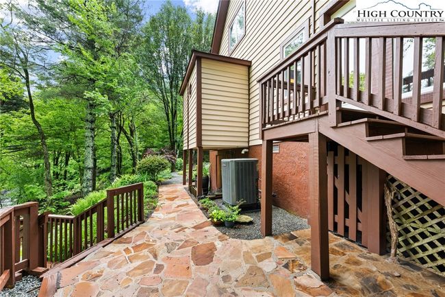 349 Belmont, House other with 4 bedrooms, 4 bathrooms and null parking in Boone NC | Image 41
